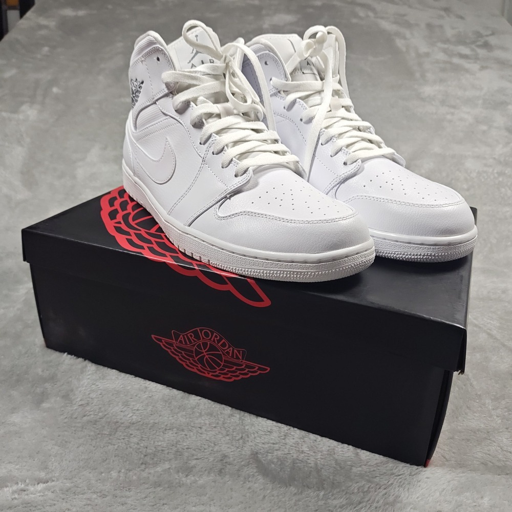 Jordan Air Jordan 1 Mid Mens 14 White 554724 120 Nike With Box New